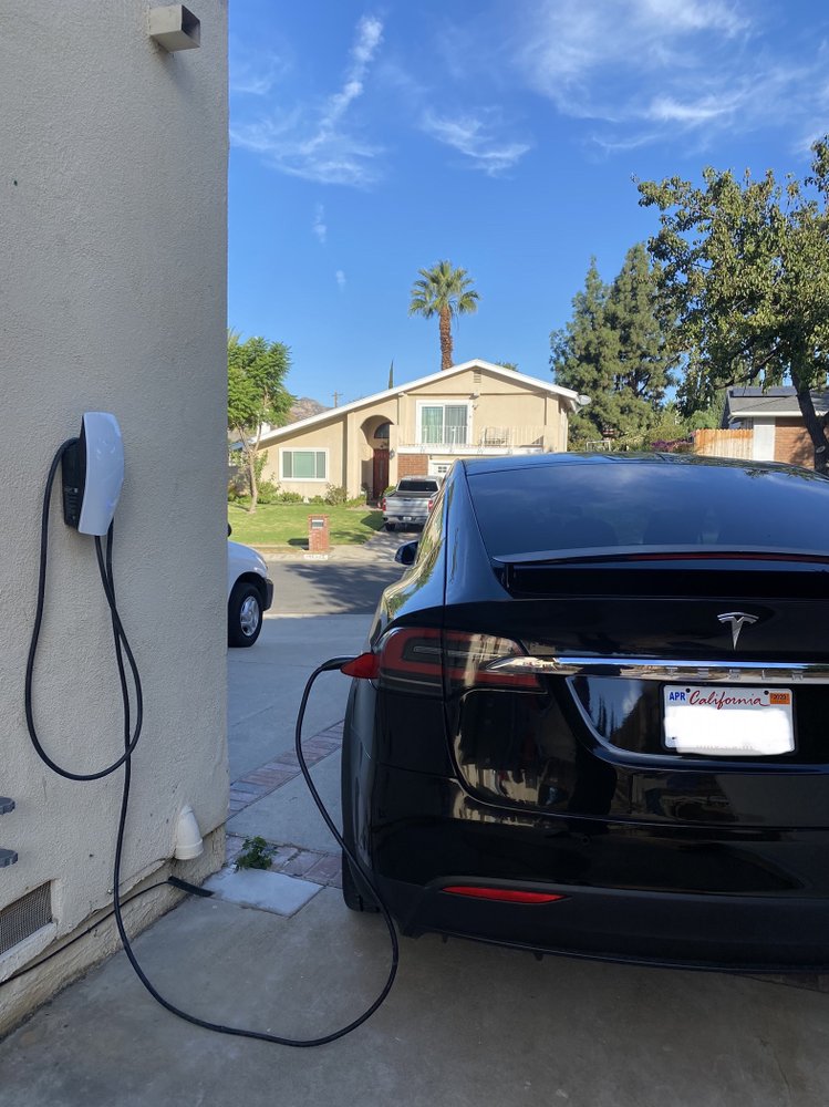Slide of High End Electrical Services