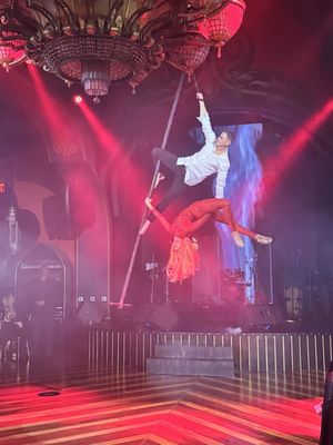 Romanov Restaurant and Lounge by null