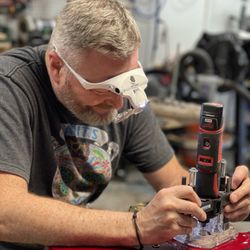 T’s Guitar Repair - Mike Tilton, owner and luthier