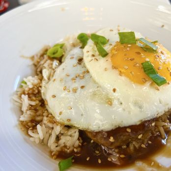 Smith & Kings - Loco Moco (A Hawaiian Classic) - Cocktail Bars Near Me - Honolulu, Hawaii