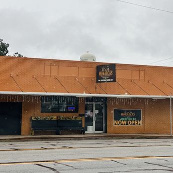 Monarcas - Front Entrance on the street, easy to park in the back. - Bars Near Me - Giddings, Texas Monarcas - Front Entrance on the street, easy to park in the back. - Bars Near Me - Giddings, Texas