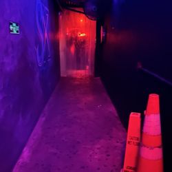 SX - First Hallway you see when you walk in