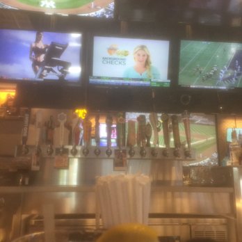Buffalo Wild Wings - Iced tea with CNBC on of coarse - Sports Bars Near Me - Newburgh, New York