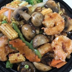 Shrimp with garlic sauce veggie rice