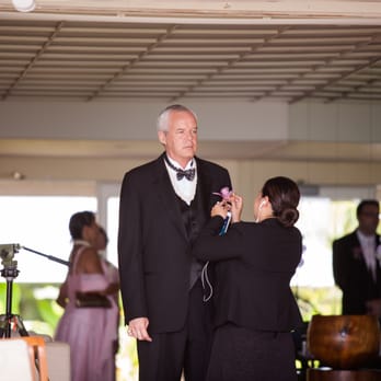 Perfection - Assisting the Father of the Groom PC: Jeannemarie Photography - Party & Event Planning Near Me