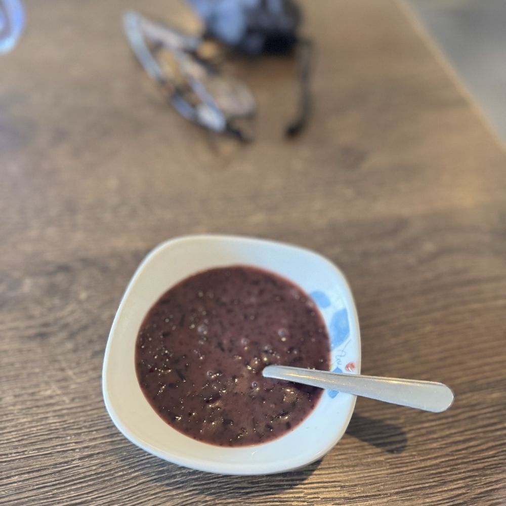 Singkawang Cafe - Free desert red bean - Indonesian Near Me - El Monte, California Singkawang Cafe - Free desert red bean - Indonesian Near Me - El Monte, California