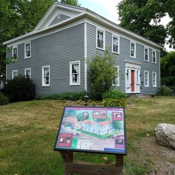 Canal Park - The Reed Case House - A Taste of Elegance in the 1840's - Parks Near Me - Delphi, Indiana