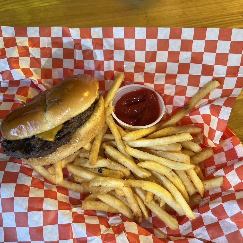 Amy's Burgers - Plain cheeseburger - Burgers Near Me - Las Vegas, Nevada Amy's Burgers - Plain cheeseburger - Burgers Near Me - Las Vegas, Nevada