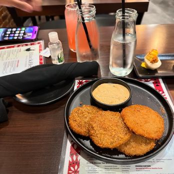 Black Hen Fried Chicken - Fried green tomatoes! Fierce! - Soul Food Near Me - Philadelphia, Pennsylvania Black Hen Fried Chicken - Fried green tomatoes! Fierce! - Soul Food Near Me - Philadelphia, Pennsylvania