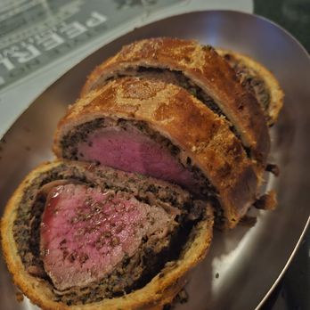 The Committee Chophouse - Beef Wellington - Cocktail Bars Near Me - Omaha, Nebraska The Committee Chophouse - Beef Wellington - Cocktail Bars Near Me - Omaha, Nebraska