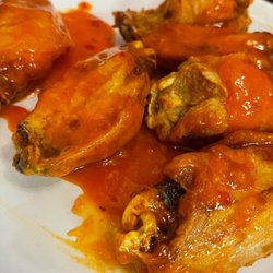 Scorpio's Italian Eatery & Pizzeria - Chicken wings sweet chili