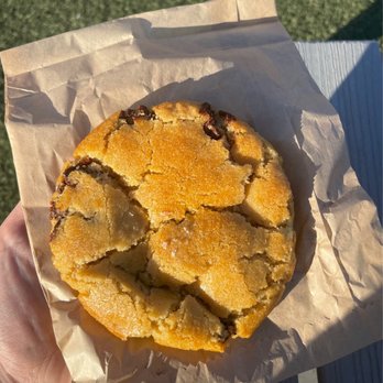 Bake'n Babes - Salted chocolate chip cookie - Desserts Near Me - Tampa, Florida