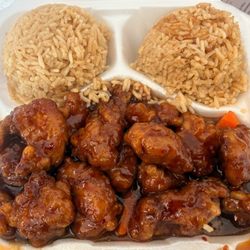 Ming Wok - L28 General Tso's Chicken