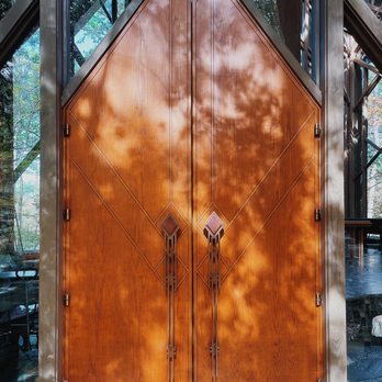 Anthony Chapel - Churches Near Me - Hot Springs, Arkansas