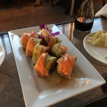Bui Sushi - Malibu Sushi Roll - Sushi Bars Near Me - Malibu, California