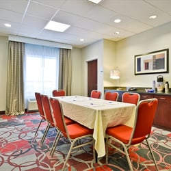 Holiday Inn Express & Suites Utica - Our meeting room is available for business meetings, or as an extra space for groups and teams to use.
