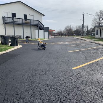 Gentz Paving - Sealcoat - Masonry/Concrete Near Me Gentz Paving - Sealcoat - Masonry/Concrete Near Me