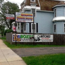 U-Haul Neighborhood Dealer