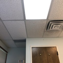 Daniel Kim, MD - Kirkland Rheumatology - Exam room ambiance is affected by ceiling tiles and lights.