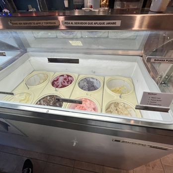 Muffins Ice Cream Shop - Ice Cream & Frozen Yogurt Near Me - Mebane, North Carolina
