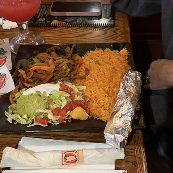 El Amigo Mexican Grill - Obviously among our fam faves, steak fajitas! - Mexican Near Me - Erie, Pennsylvania El Amigo Mexican Grill - Obviously among our fam faves, steak fajitas! - Mexican Near Me - Erie, Pennsylvania