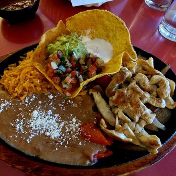 Allan's Authentic Mexican Restaurant - Chicken fajitas! - Mexican Near Me - Portland, Oregon