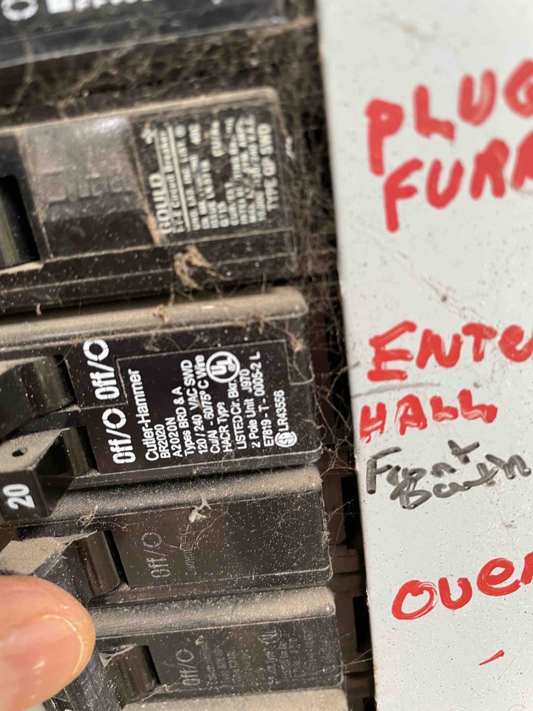Slide of Veteran Electrical Services