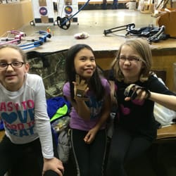 Glisson Archery & Pro-Shop - Sofia and her friends goofing around