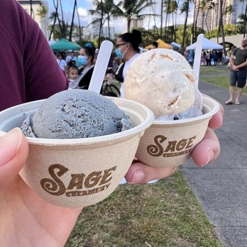 Honolulu Farmers' Market - Farmers Market Near Me - Honolulu, Hawaii