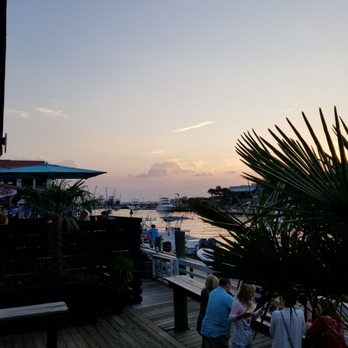 Tavern & Table - Patio ambiance = spectacular - New American Near Me - Mt. Pleasant, South Carolina Tavern & Table - Patio ambiance = spectacular - New American Near Me - Mt. Pleasant, South Carolina