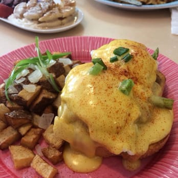My Cafe - Blue crab & asparagus benedict! - Breakfast & Brunch Near Me - Kapolei, Hawaii My Cafe - Blue crab & asparagus benedict! - Breakfast & Brunch Near Me - Kapolei, Hawaii