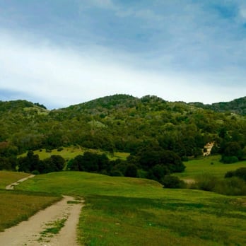 Santa Ysabel Preserves - Into the hills - Hiking Near Me - Julian, California Santa Ysabel Preserves - Into the hills - Hiking Near Me - Julian, California