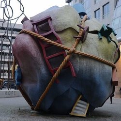 Houseball - Houseball by Claes Oldenburg and Coosje van Bruggen