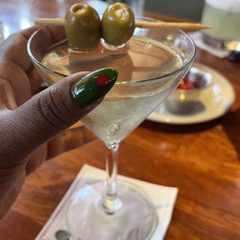 Hillstone Restaurant - New American Near Me - Denver, Colorado