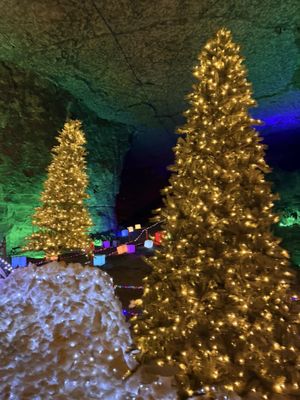 Lights Under Louisville by null