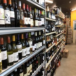 Manchester Market - Lot O Wine