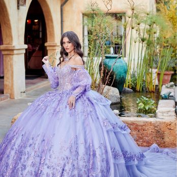 Bea’s Rentals Boutique - Clothing Rental Near Me - Tampa, Florida Bea’s Rentals Boutique - Clothing Rental Near Me - Tampa, Florida