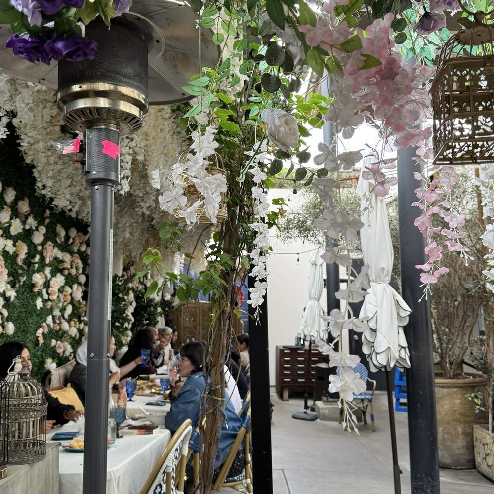 Lady Byrd Cafe - Patio - New American Near Me - Los Angeles, California Lady Byrd Cafe - Patio - New American Near Me - Los Angeles, California