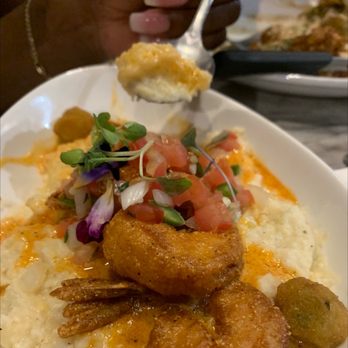 7th + Grove - Shrimp and grits - Southern Near Me - Tampa, Florida