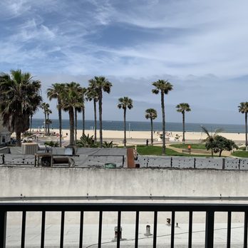 Grandview Inn - Ocean view balcony, yes! - Hotels Near Me - Hermosa Beach, California Grandview Inn - Ocean view balcony, yes! - Hotels Near Me - Hermosa Beach, California