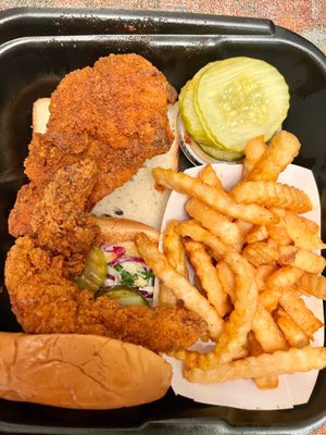 Dave's Hot Chicken by null