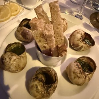 L'Avenue - Escargot - Brasseries Near Me - Paris, 75