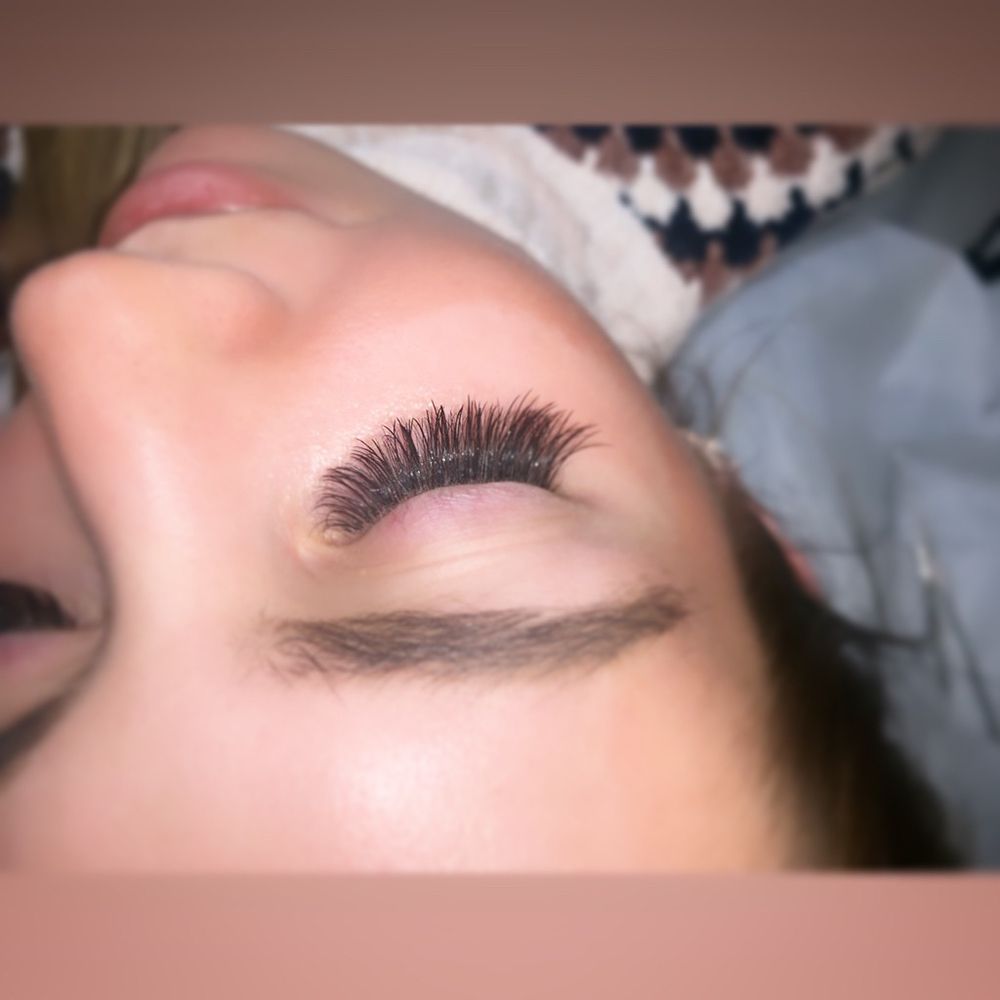 KAYLA SALLE LASH COMPANY 12 Photos 4216 28th Ave, Astoria, New