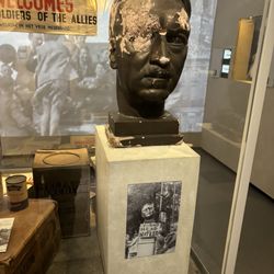 Verzetsmuseum - One of the many things on display.