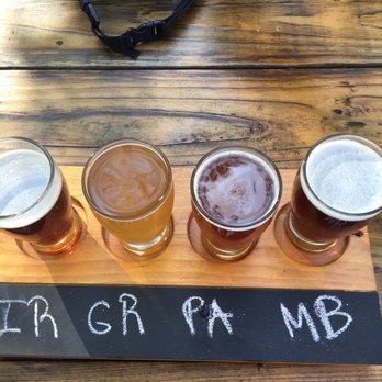 Black Walnut Brewery - Flight - Breweries Near Me - Leesburg, Virginia Black Walnut Brewery - Flight - Breweries Near Me - Leesburg, Virginia