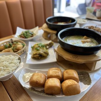 Ten Seconds Yunnan Rice Noodle - Fried mantou with condensed milk - Noodles Near Me - Berkeley, California Ten Seconds Yunnan Rice Noodle - Fried mantou with condensed milk - Noodles Near Me - Berkeley, California