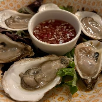 Bodega Highlands - Fresh PEI oysters yummy - Tapas Bars Near Me - Edmonton, Alberta Bodega Highlands - Fresh PEI oysters yummy - Tapas Bars Near Me - Edmonton, Alberta