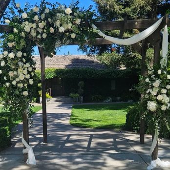 Blue Floral - Florists Near Me - Patterson, California
