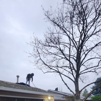 TGR General Construction - Pulling off the old roof with a storm coming in. - General Contractors Near Me - Tigard, Oregon