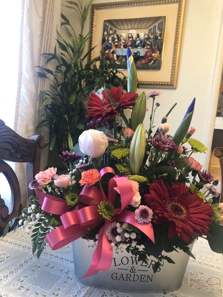 FLOWER EXPRESS Updated May 2024 14 Reviews 1728 E Cypress Ave